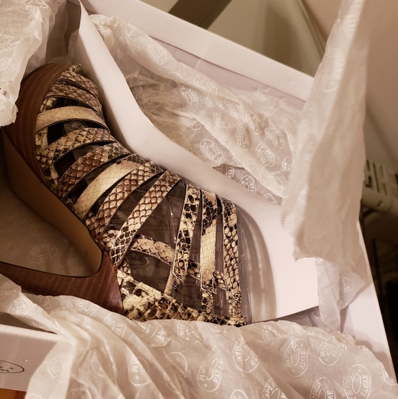 STEVE MADDEN~Nusance Natural Snake. Authentic - Picture 10 of 12